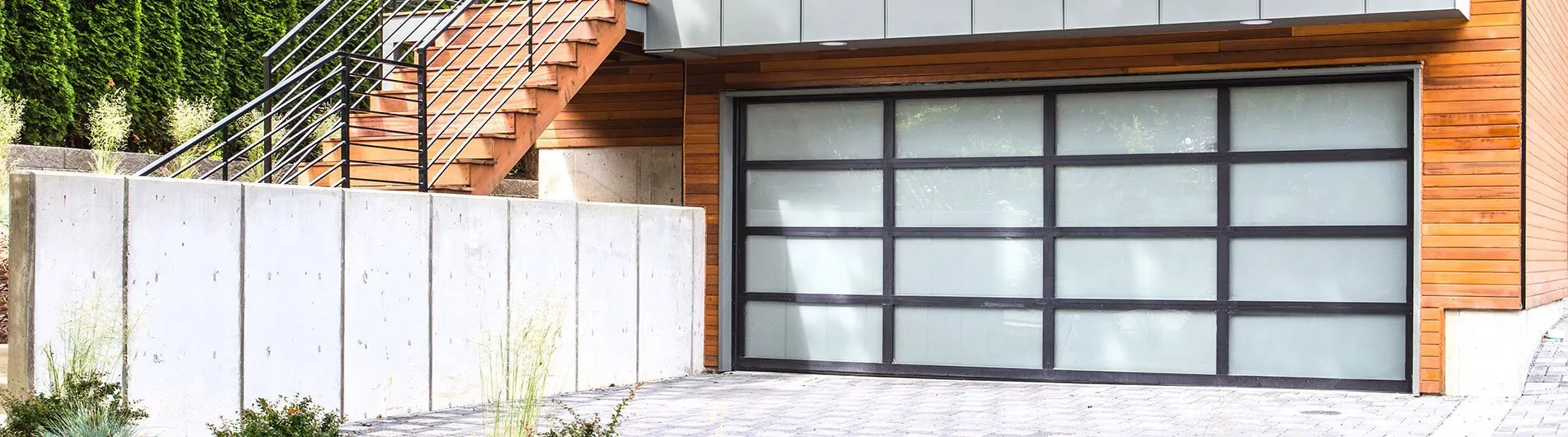 8800-Aluminum-Garage-Door-Black-White-Laminated-1920w